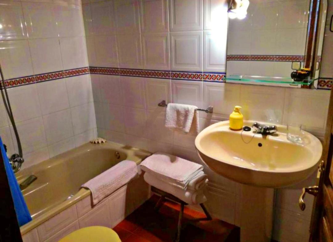 Casa Lucia Guest House Mogarraz Room photo